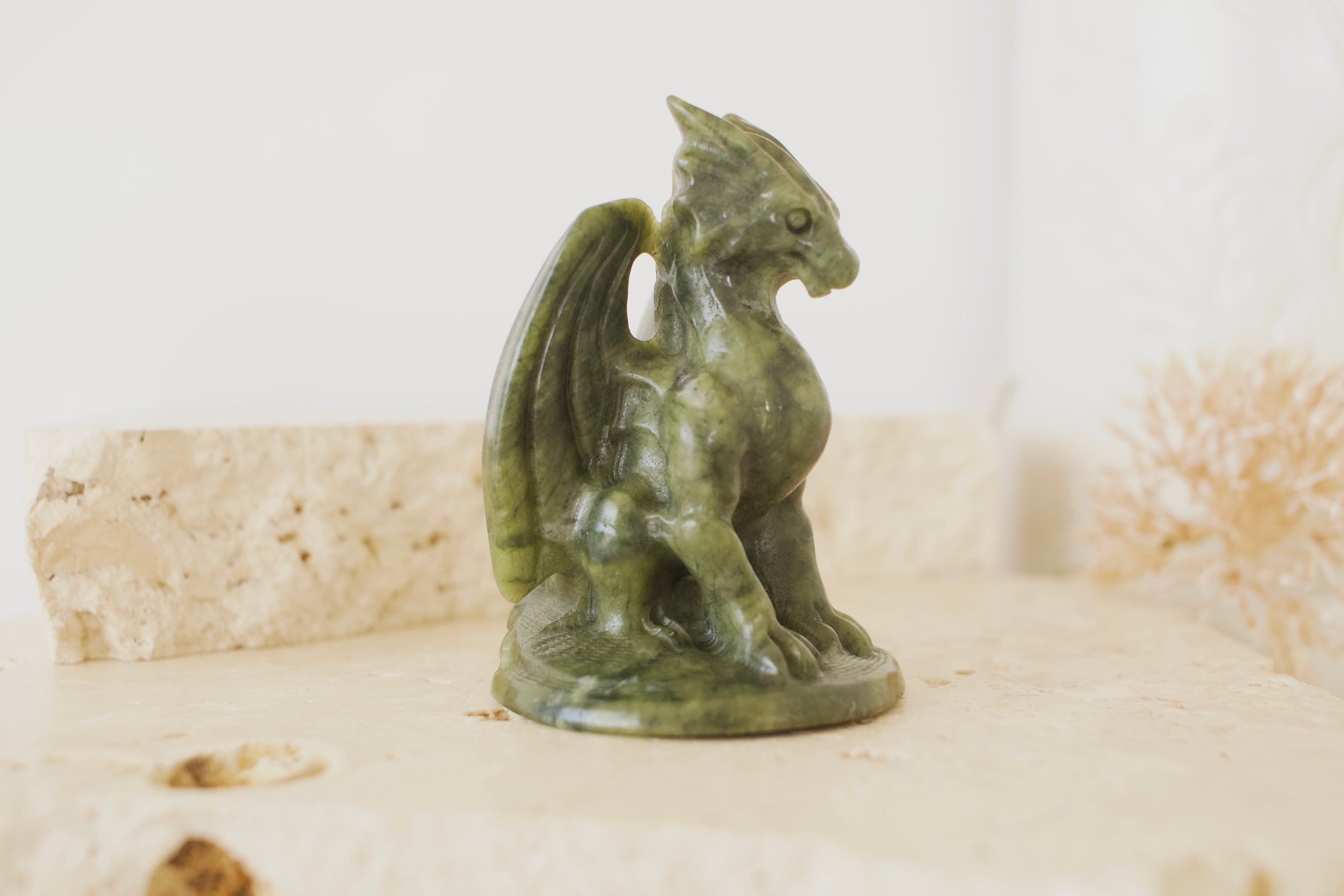 Flying Dragon Carving 6.8cm