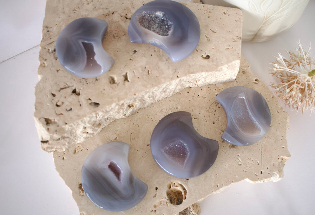 Druzy Agate Moon  ✨