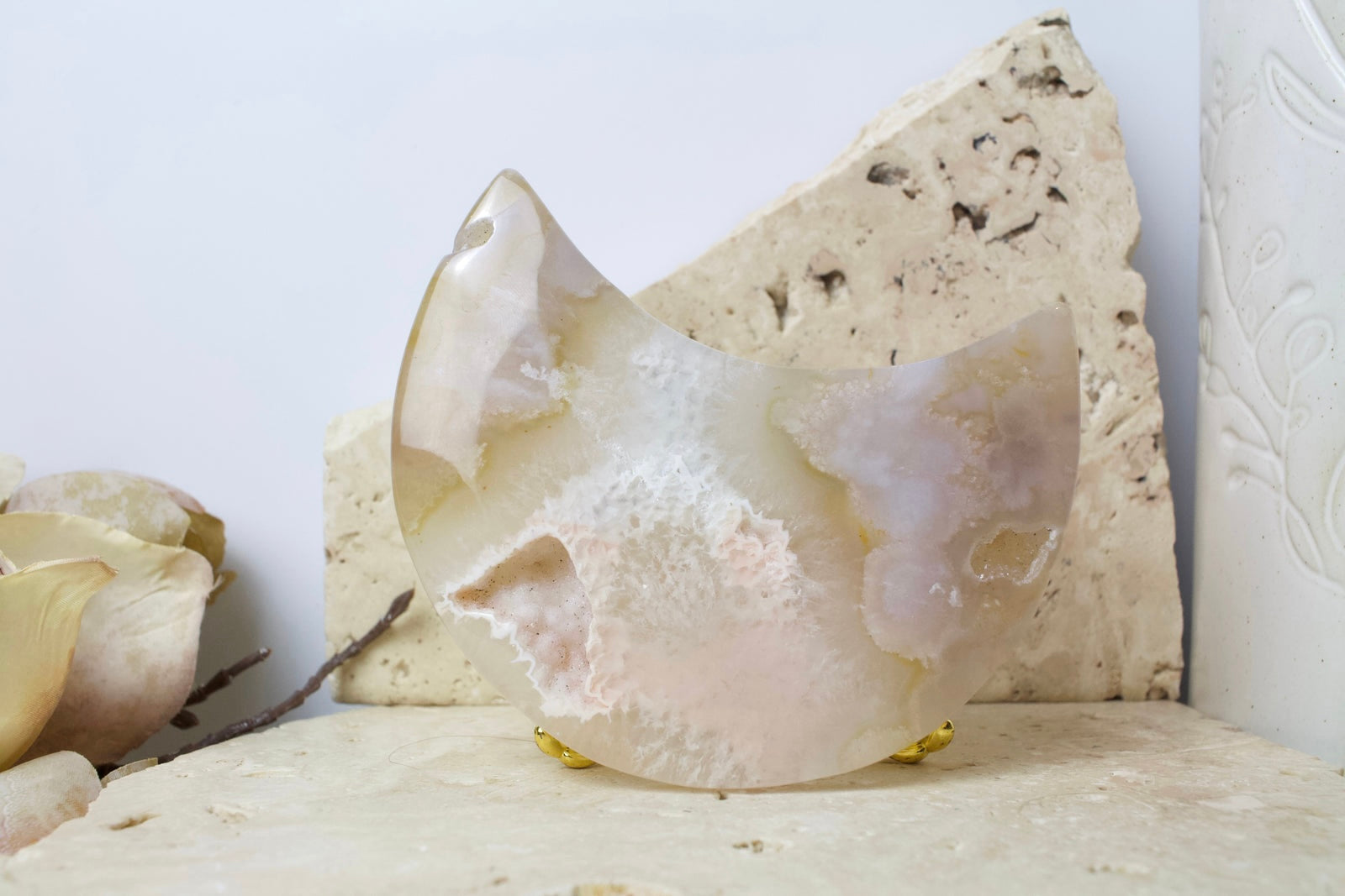 Flower Agate Moon 10cm