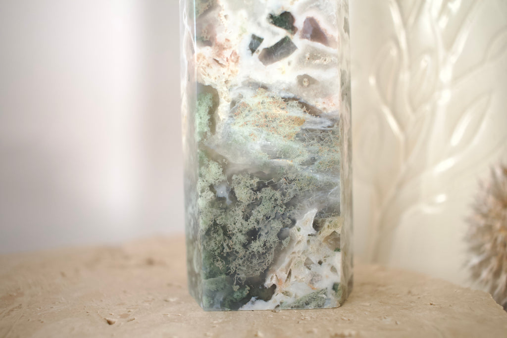 Moss Agate Tower 23cm