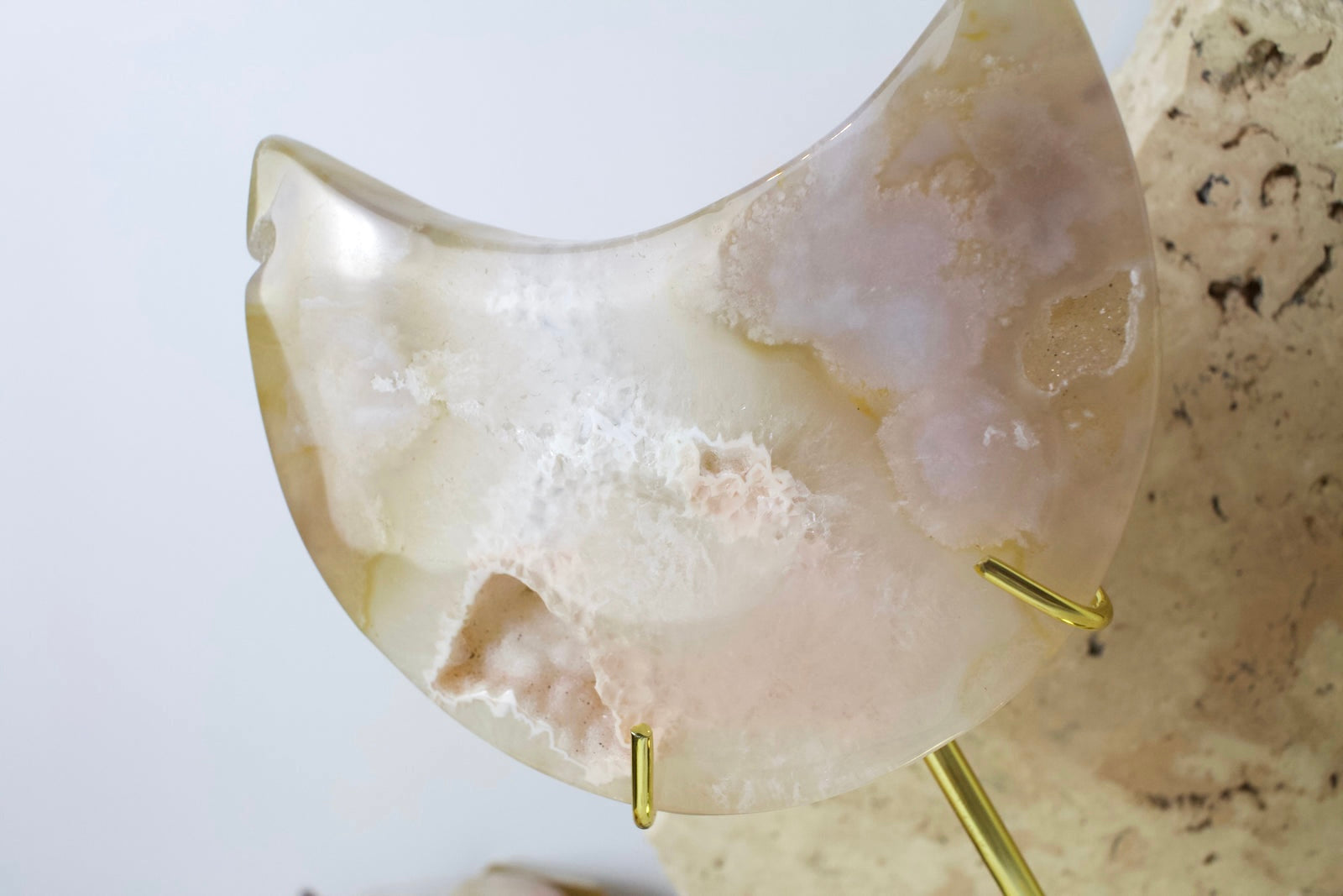 Flower Agate Moon 10cm