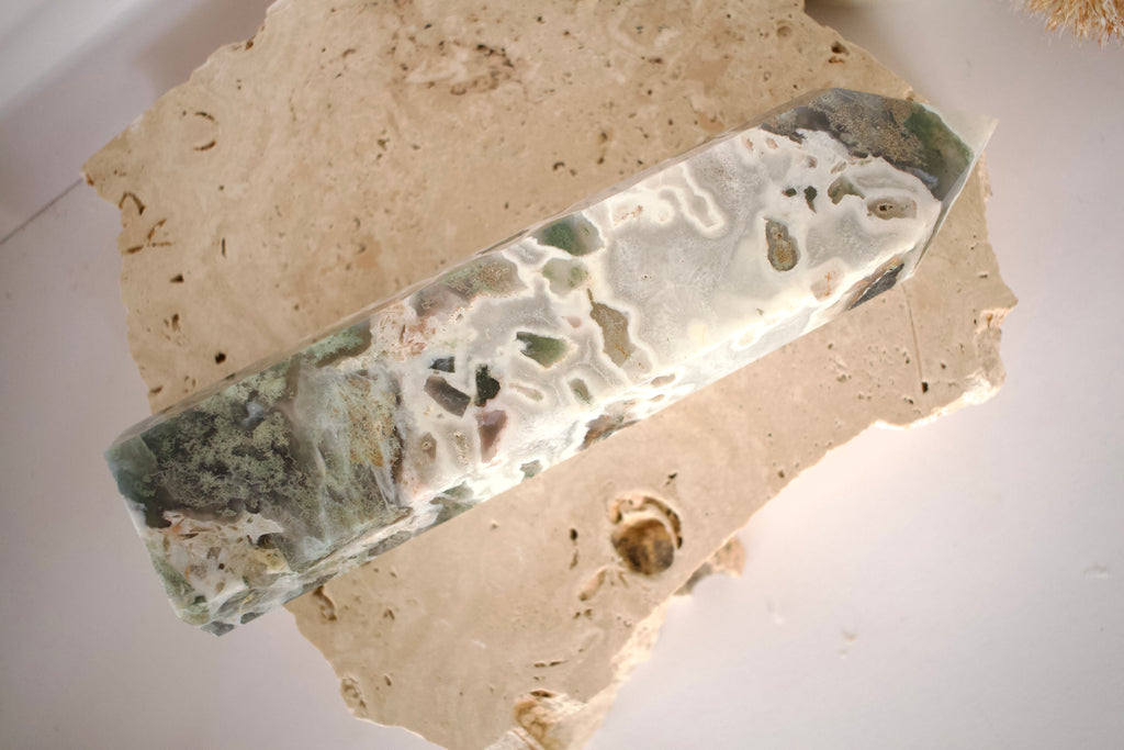 Moss Agate Tower 23cm