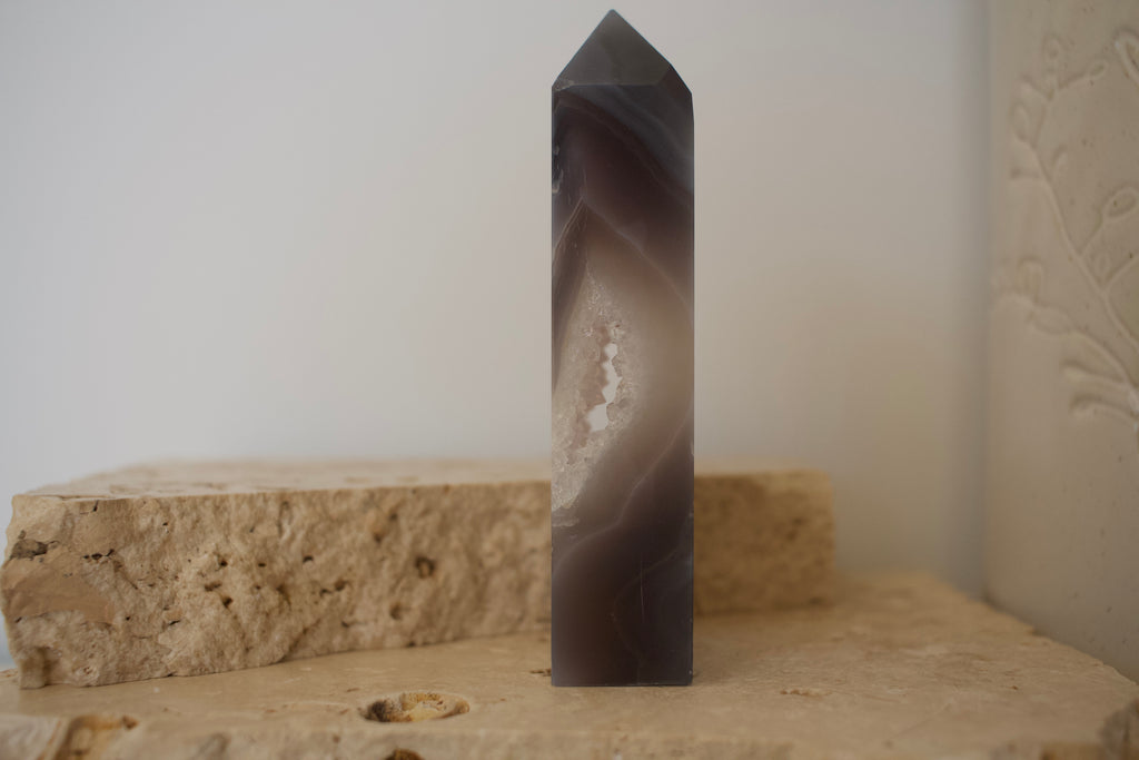 Sugar Druzy Agate Tower 12cm