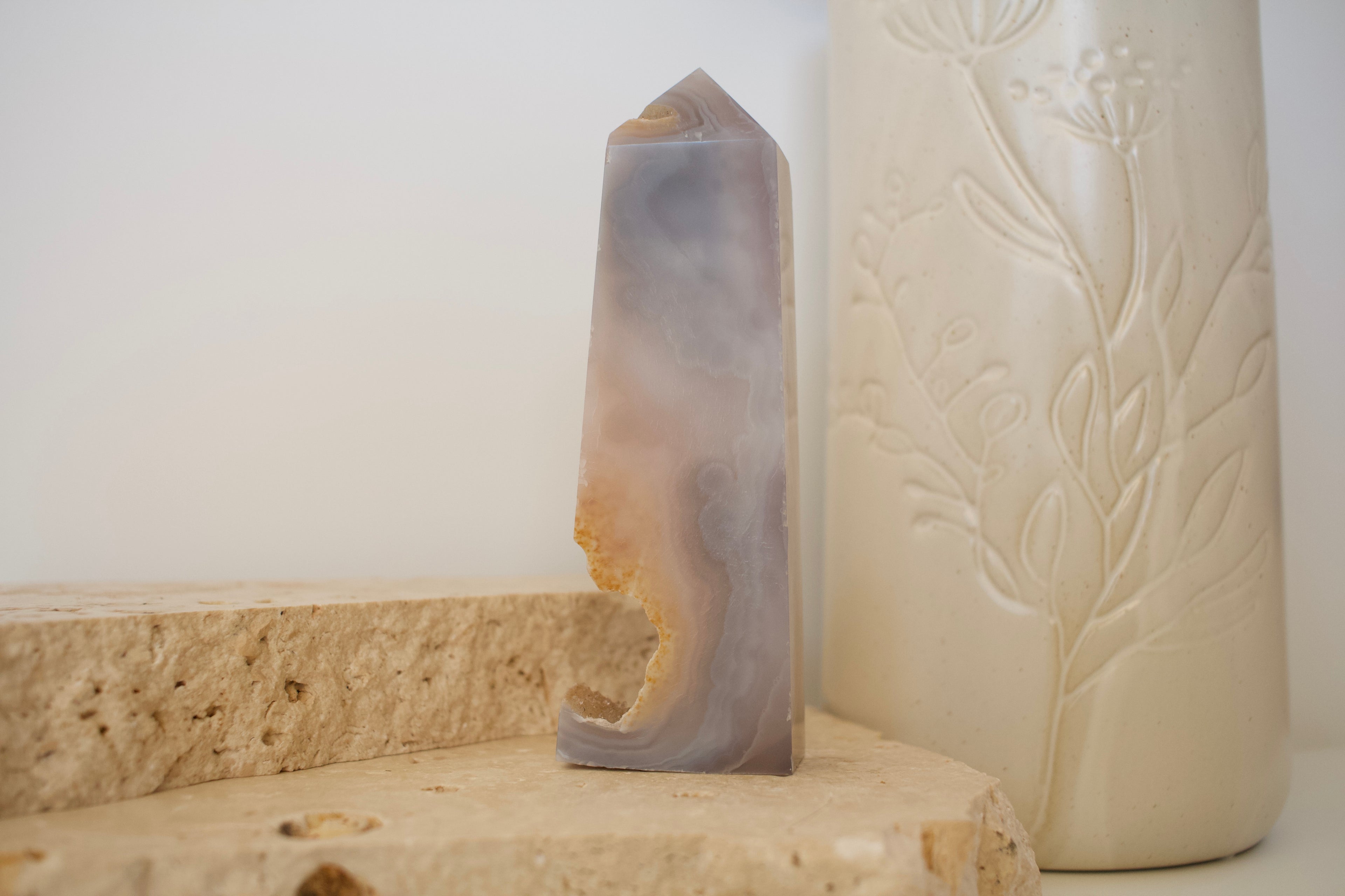 Sugar Druzy Agate Tower 13 cm