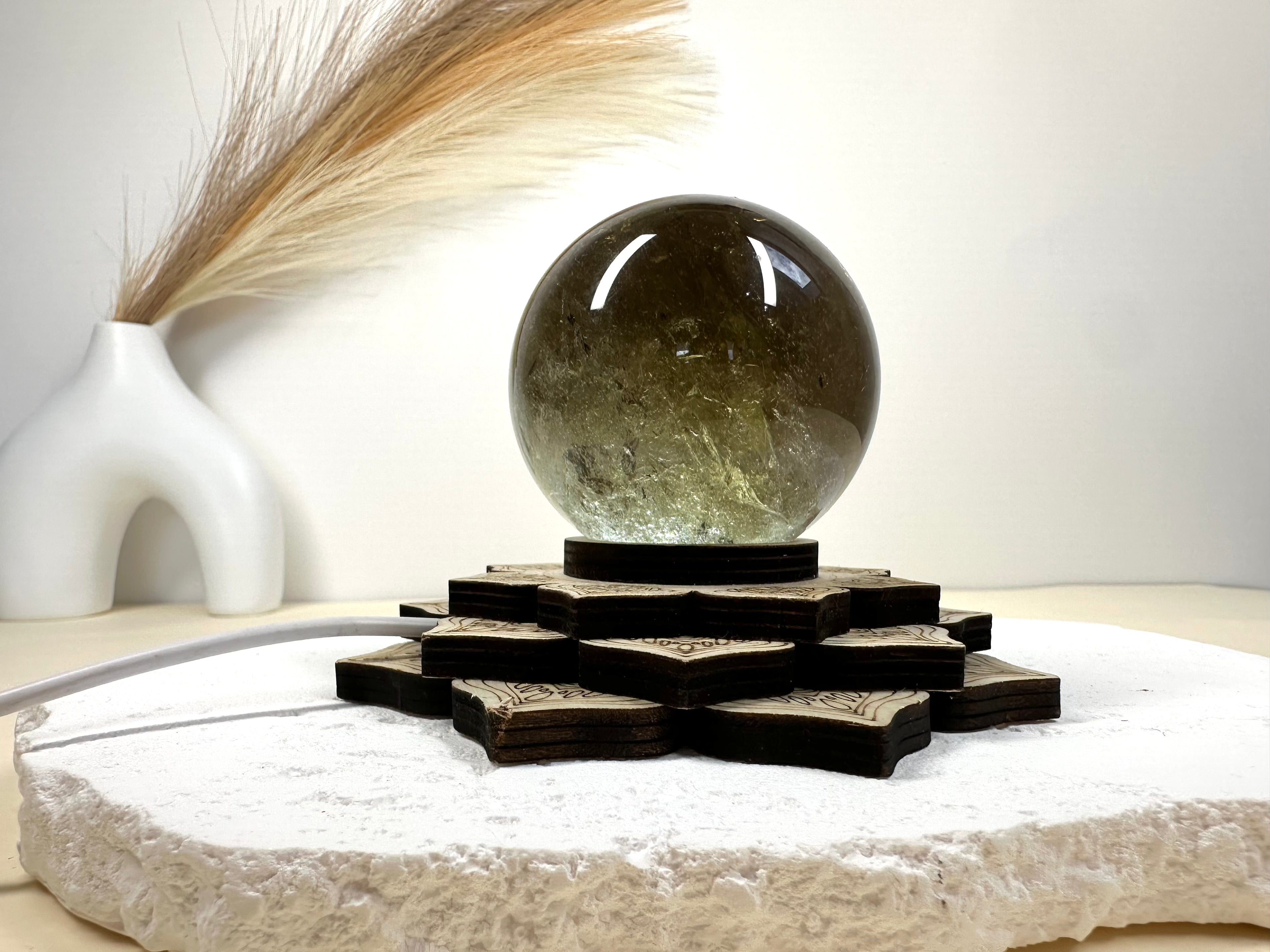 Lotus USB Light Sphere Stand