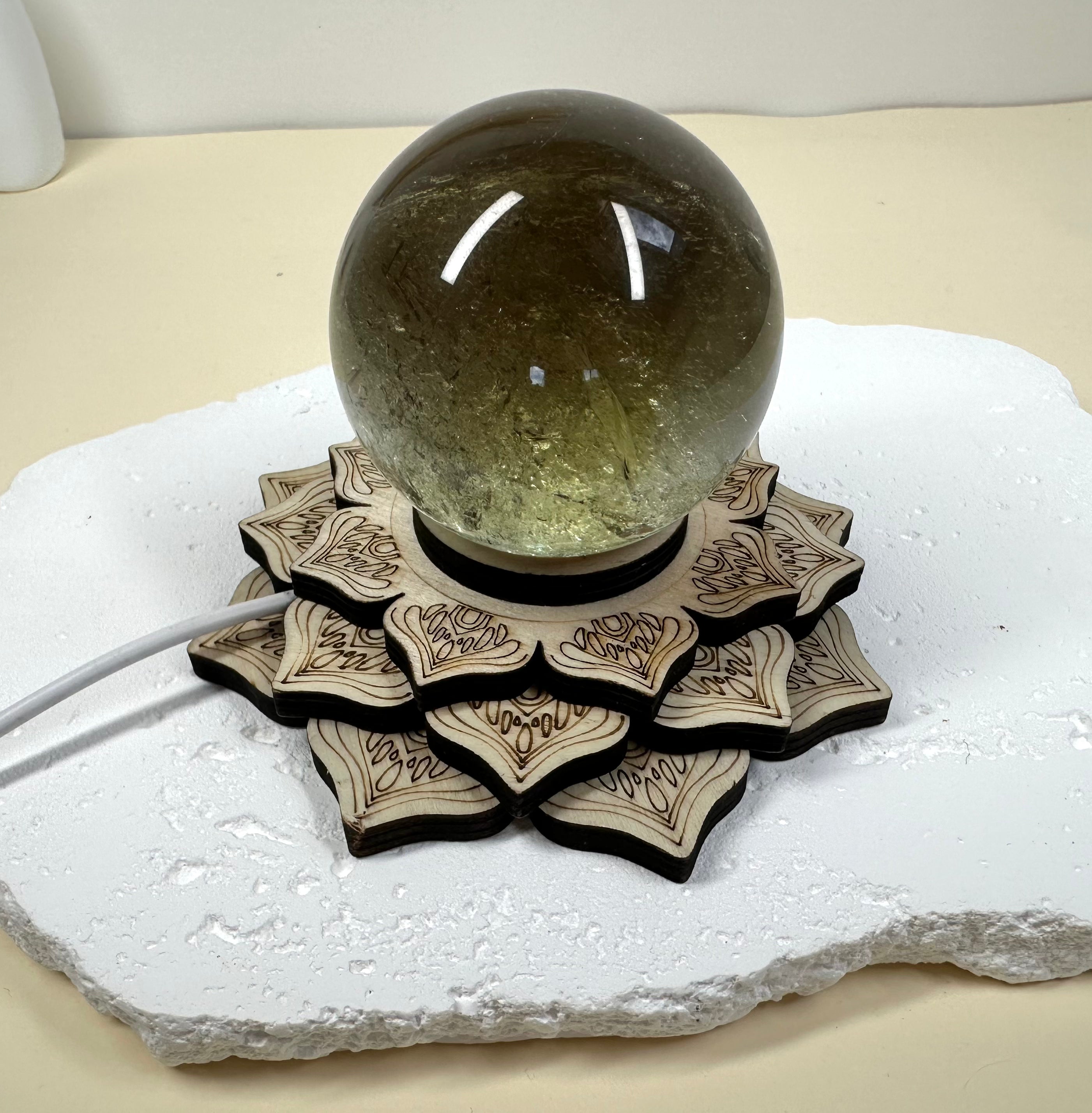 Lotus USB Light Sphere Stand