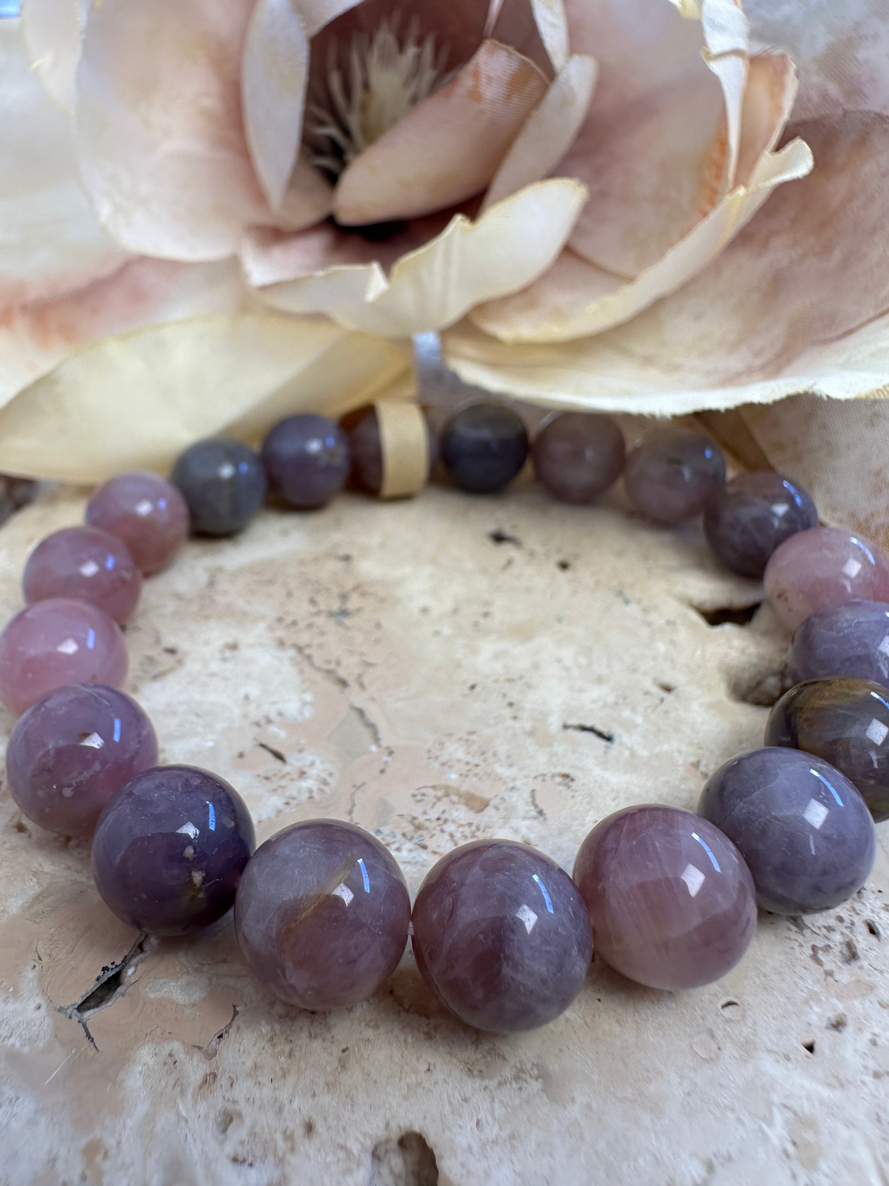 Lavender Quartz 10mm